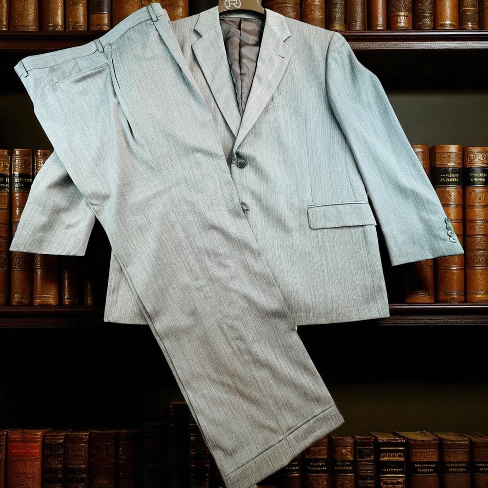 Rochester Gray Pinstripe Suit Mens 48R Wool Blazer Jacket Pants 2 Piece USA Made